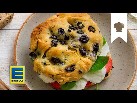 Video: Wie Man Italienisches Focaccia-Brot Mit Oliven Macht