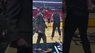 Kevin Love’s pregame routine before Game 4 against the Knicks