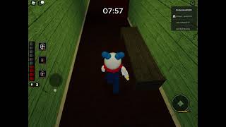 Piggy playing as Clowny in roblox