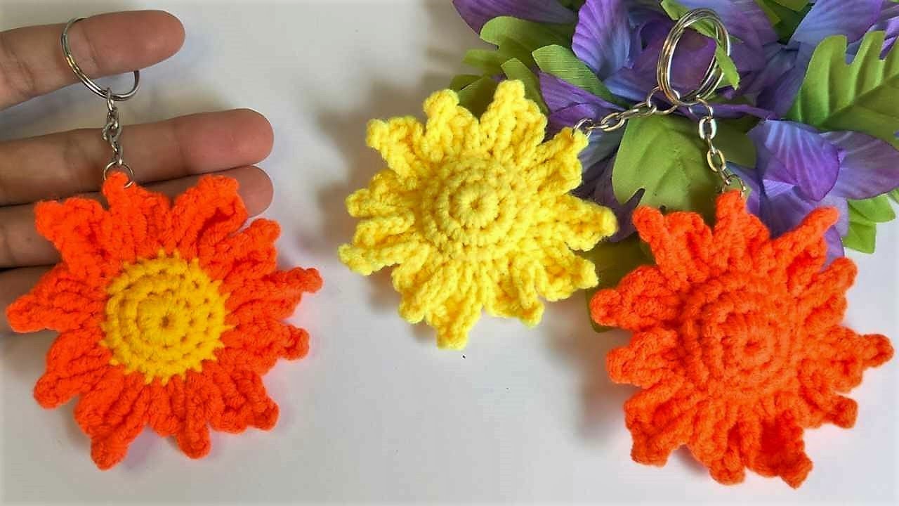 QUICK AND EASY | CROCHET SUN KEYCHAIN | HOW TO CROCHET SUN KEYCHAIN | SUN TUTORIAL FOR BEGINNERS