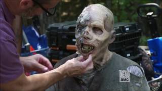 Talking Dead - Bear traps \& fungi walkers stunt