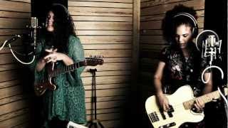 Kaleigh Baker & NEM "Mourning Mail" | OFF THE AVENUE E113 chords