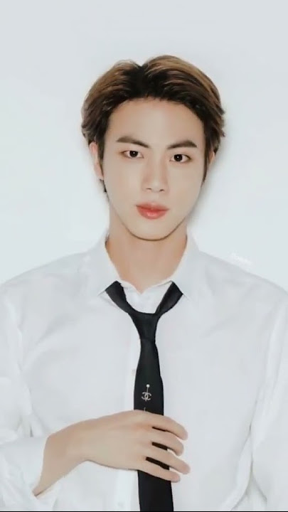 BTS - Jin dengan jidat badainya