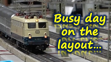 Busy day on the layout... (Märklin M-track analogue)