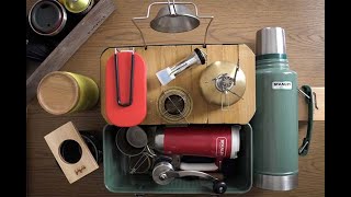 キャンプギアBOXは最強のテーブルになる！天板の作り方【スタンレーランチボックス】