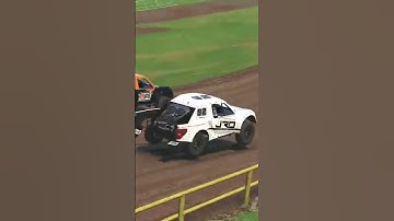 Battling for a podium spot #iracing #iracingcrashes #iracingofficial