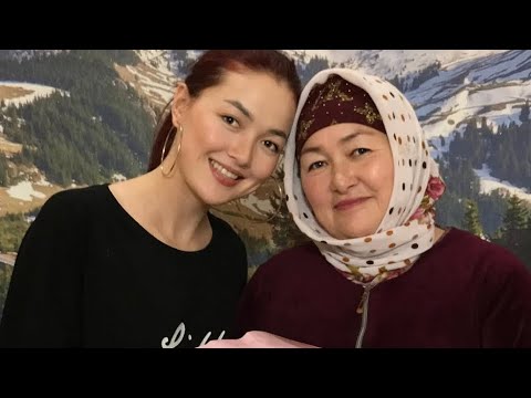 Ырчы Элера Кабылжан кызы Апасы Каза болгонун кабарлады