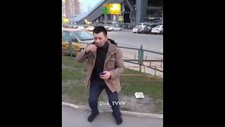Talent to sleep standing up 🤣😂🤣
