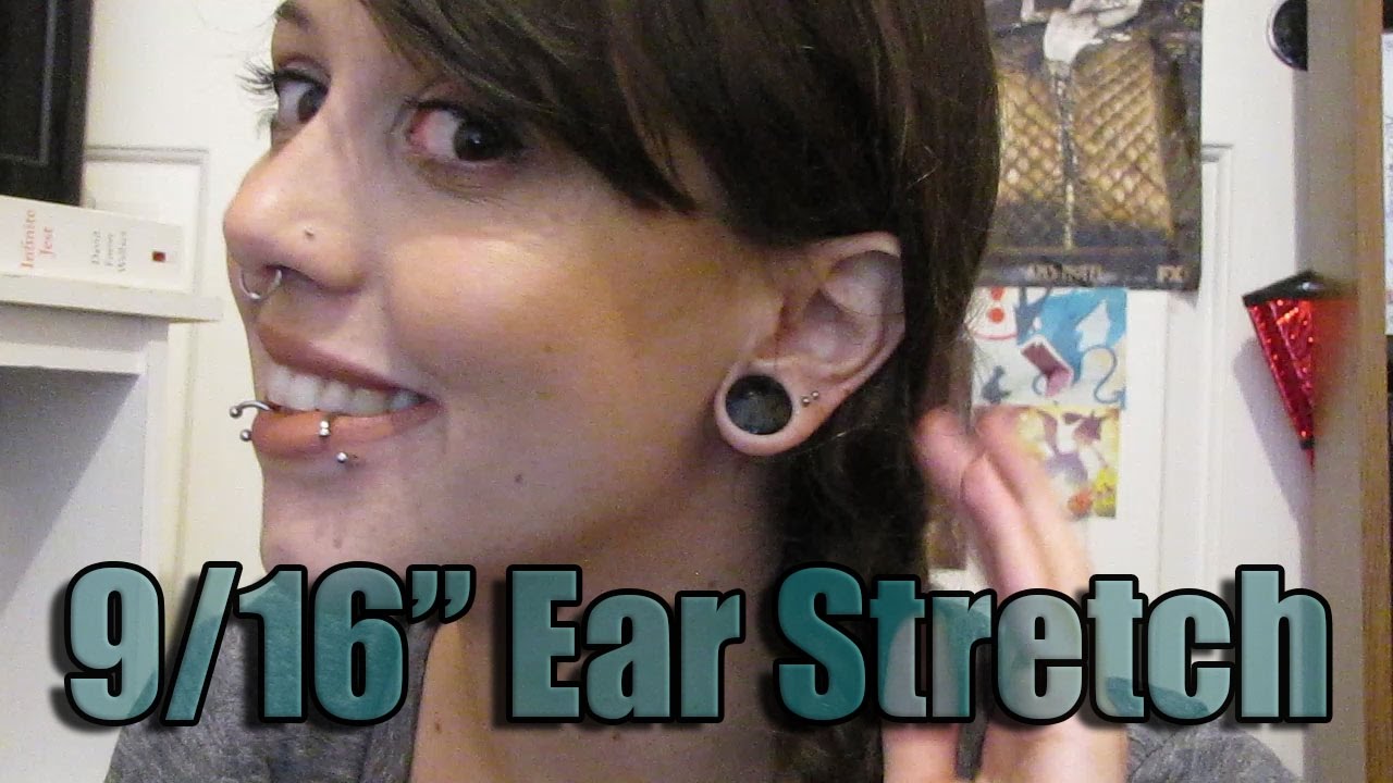 Stretching From 1 2 To 9 16 14mm Ear Stretching Journey Youtube