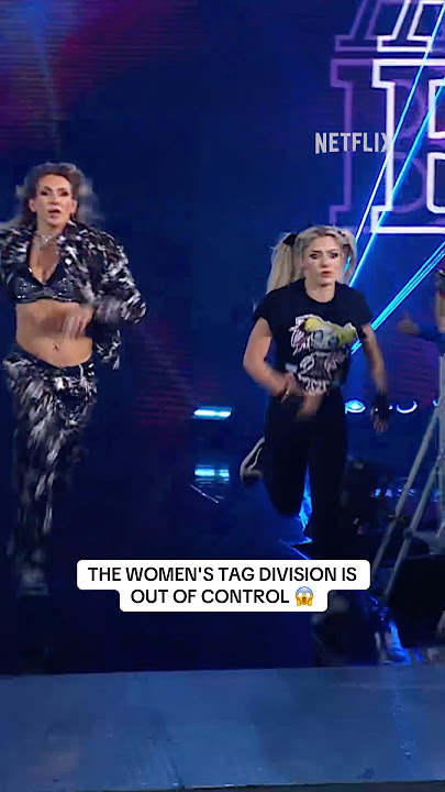 Charlotte & Alexa want all the smoke with Lash Legend & Nia Jax. #SmackDown #WWEonNetflix