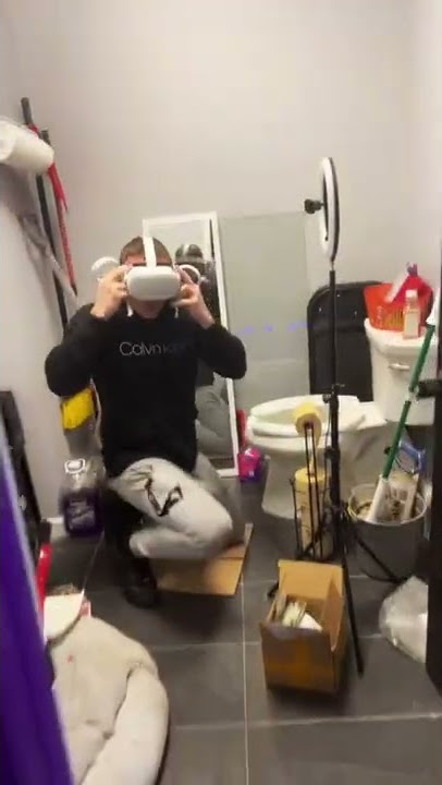 BRO CAUGHT ON A VR