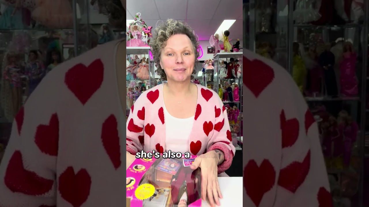 Unboxing the Rosie Odonnell Barbie and US shipping . 