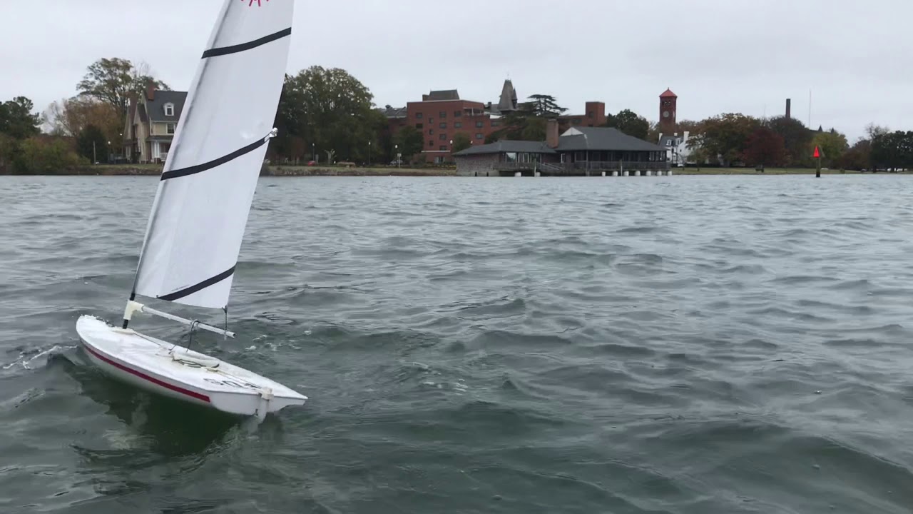 Windy RC Laser Sailing - YouTube