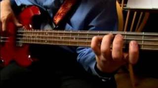 How to Read and Play Bass Guitar: Db Major : Measures 3-4 in a Jazz Bass D Flat Scale