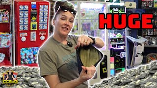 You Won’t Believe How Much MONEY These Claw & Vending Machines Made! screenshot 4