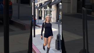 Can you actually say me “hey” if you see me in public #blonde #elevatetogether #onemicstand #holly