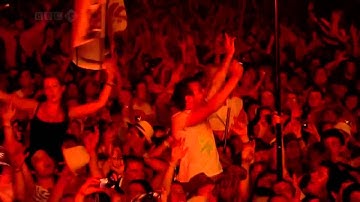 Muse ft. The Edge (U2) - Where the Streets Have No Name - Live at Glastonbury 2010