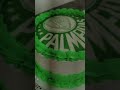 💚🍰 Tons de verde que simbolizam esperança, alegria e celebração.