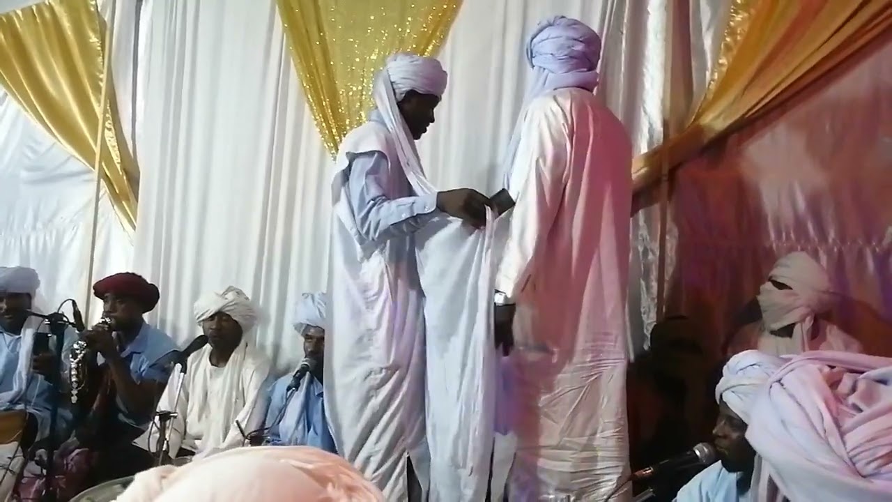 عيط لينا نجوك. تبدع. كي عاادة.   اسلاام اسلام 👏👏👏