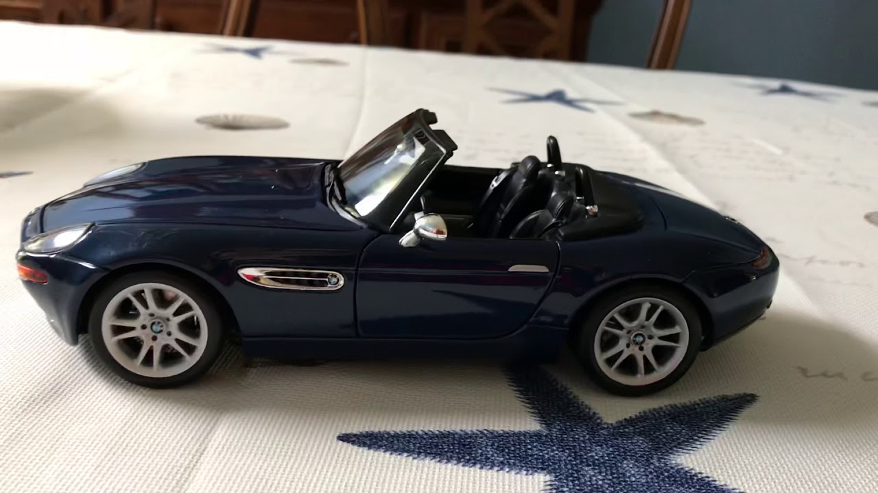 ミニカー BMW Z8 Bburago BMW Z8 Silver 1:43 Scale 4 Inch Diecast Model Car | eBay