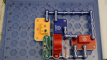 Snap Circuit Project # 38: Periodic Sounds, Blinking flashlights and LED