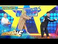 Vhong Navarro dances "Pamela One" | It's Showtime