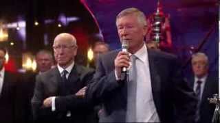 Sir Alex Ferguson Receives Diamond Award At Sports Personality Of The Year 2013