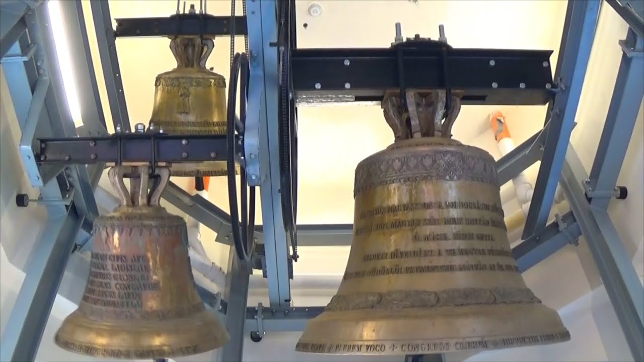 Gödöllő Premontrei Apátság Északi torony harangjai (1+5+6)