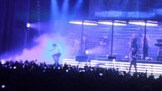 Hurts - Evelyn (Live At Minsk Sports Palace) 07/18