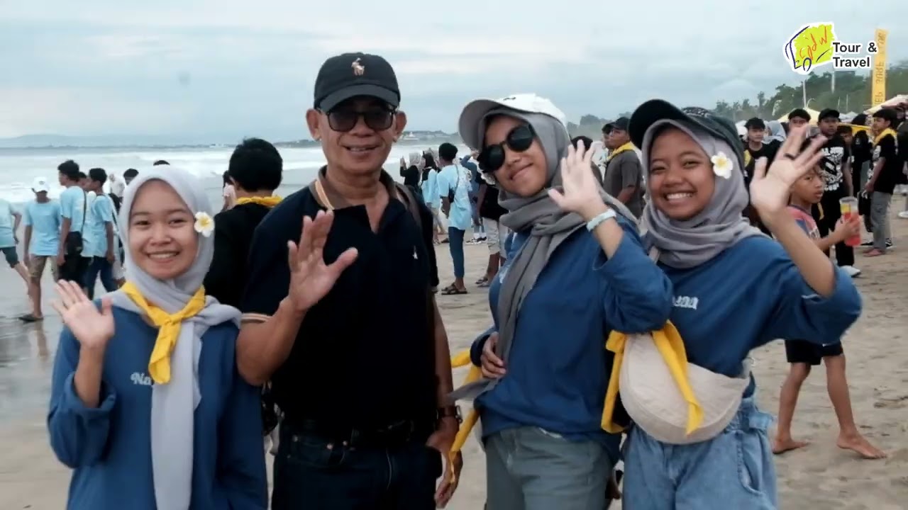 SMPN 2 LAMONGAN STUDY TOUR GOES TO BALI