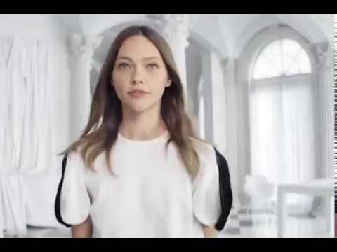 Video: 14 Pluss-suuruses Tükki Firmalt Victoria Beckham X Target