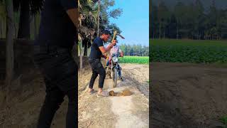 Kaifa haluca #shortvideo #funny #ekmotahathighumechala #comedyfilms