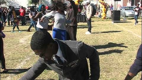 Pi Gamma Chapter of Phi Mu Alpha strolling at B-CU