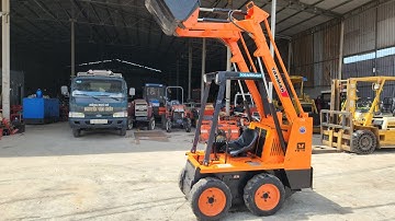 Xe Xúc Lật Yanmar YB10 : Nông Cơ Nguyễn Văn Châu : lh 0913948706 - 0913719579 - 0972547272