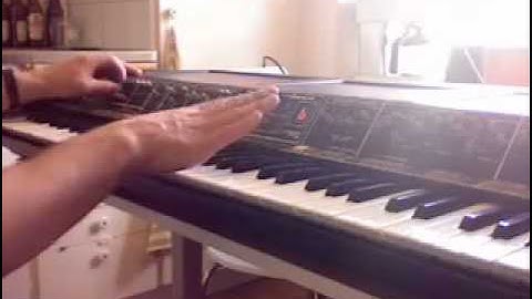 Moog Polymoog Synthesizer 203A