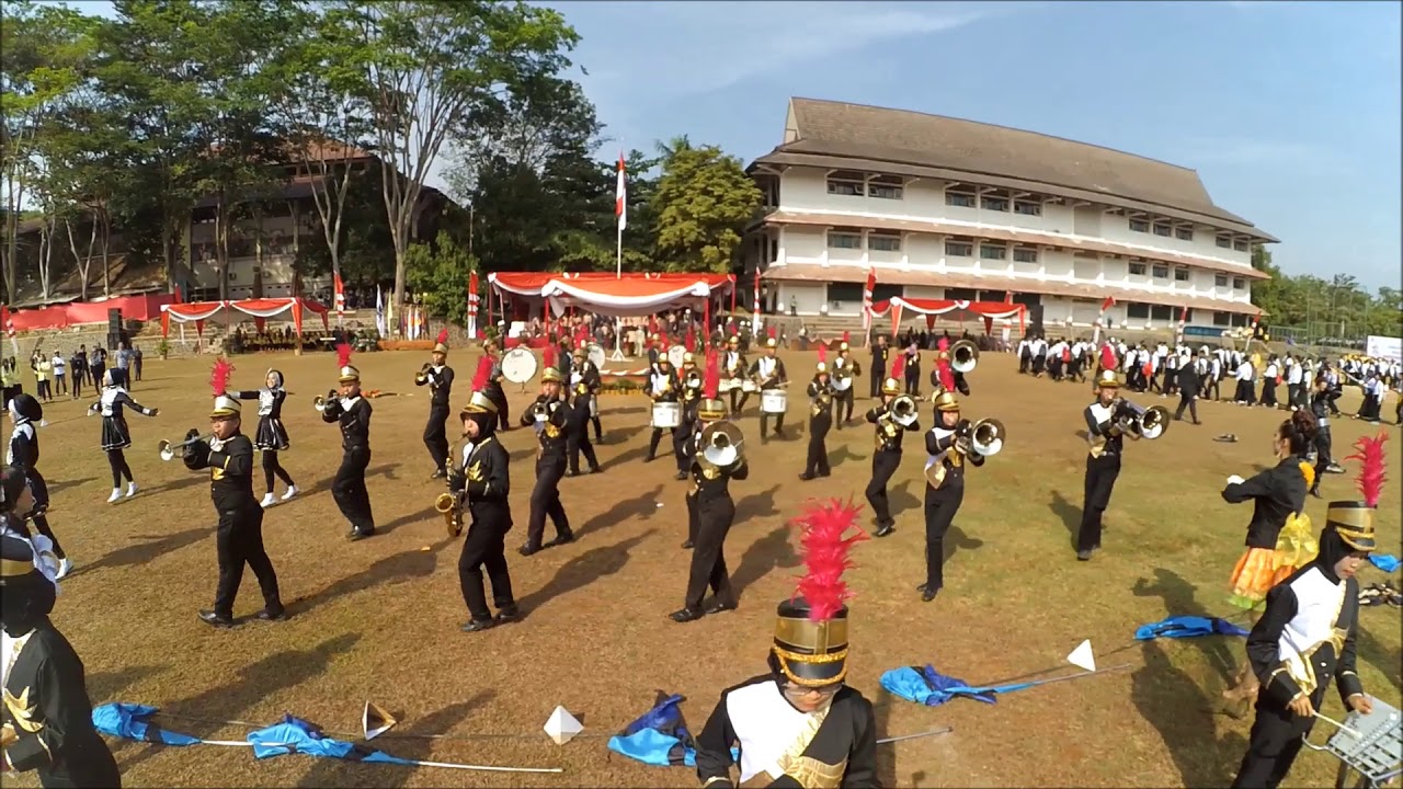 Bendera & Kita Bisa- Sabda Kinnara Unnes Marching Band  di Upacara 17 Agustus 2017 Unnes
