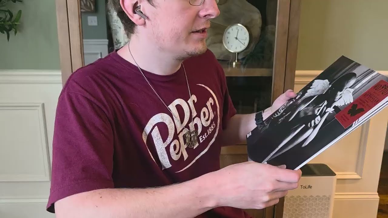 Ho99o9 - Tomorrow We Escape vinyl unboxing