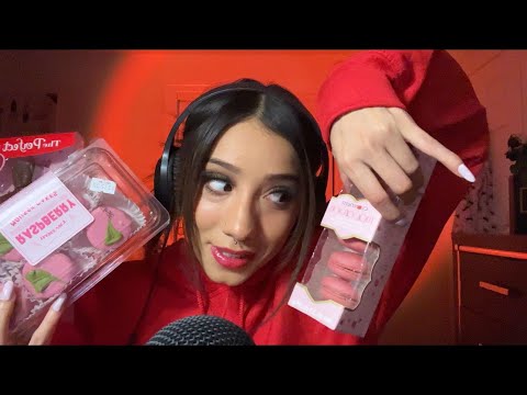 ASMR| Valentines Snacks + Candy ❤️ (Mouth sounds, whispers..)