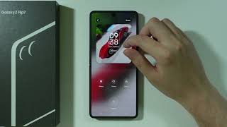 Samsung Galaxy Z Flip 7 & 7 FE: How to Set Photo on Cover Screen (Add Own Image to Cover Screen) screenshot 3
