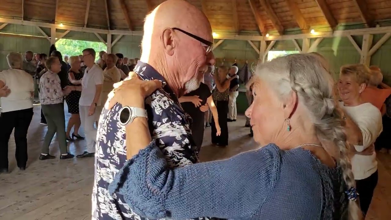 Svenne & Jörgen  i Degerfors parken 3/9-25.💃🕺