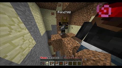 Minecraft Hunger Games - Spleefing Strategy using the Worm Kit