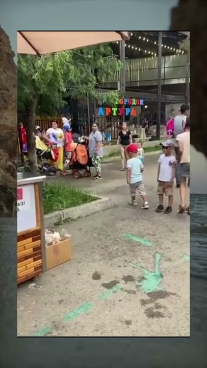 ngakak🤣😅 anak kecil kesel beli es krim!! kocak ngambek nya lucu  #anak#ngakak#lucu#marah#gemes#trend