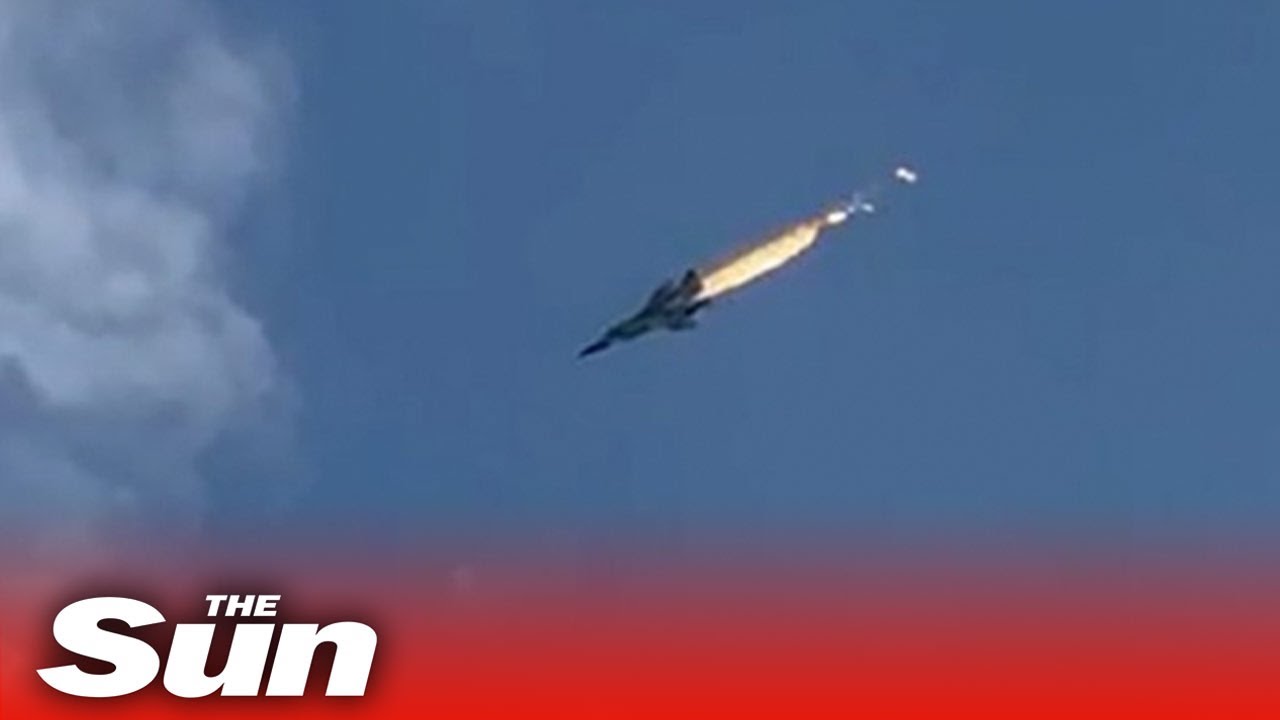 Caught On Camera: Russian Fighter Jet Plunges To Ground After Being Shot By  Ukraine