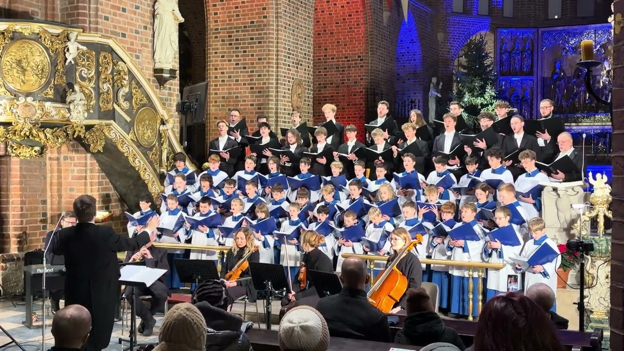 Jasna Panna (opr. Jan Maklakiewicz) - Poznański Chór Katedralny