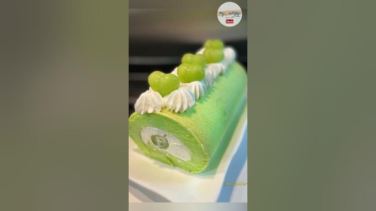 Pandan Swiss Roll Cake #shorts #hongkong #swissrollcakerecipe #swissrolls #pandancake