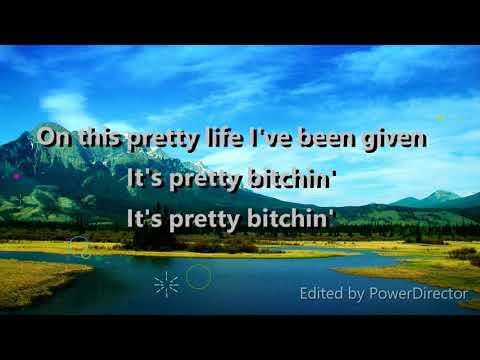 Miranda Lambert- Pretty bitchin' (Lyrics)