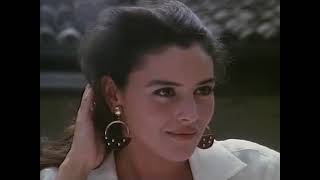 Monica Bellucci's first film role / Vita coi figli 1990