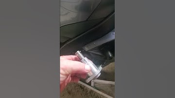 2007-2008 yamaha yzf r1 cam chain tensioner. old one would rattle on start up.