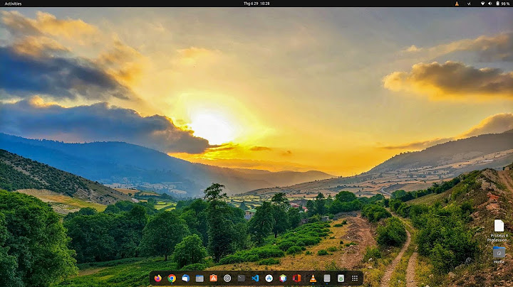 So sánh ubuntu và windows 10 năm 2024