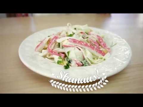 Video: Kaip Pasigaminti Salotų Su Krabų Lazdelėmis